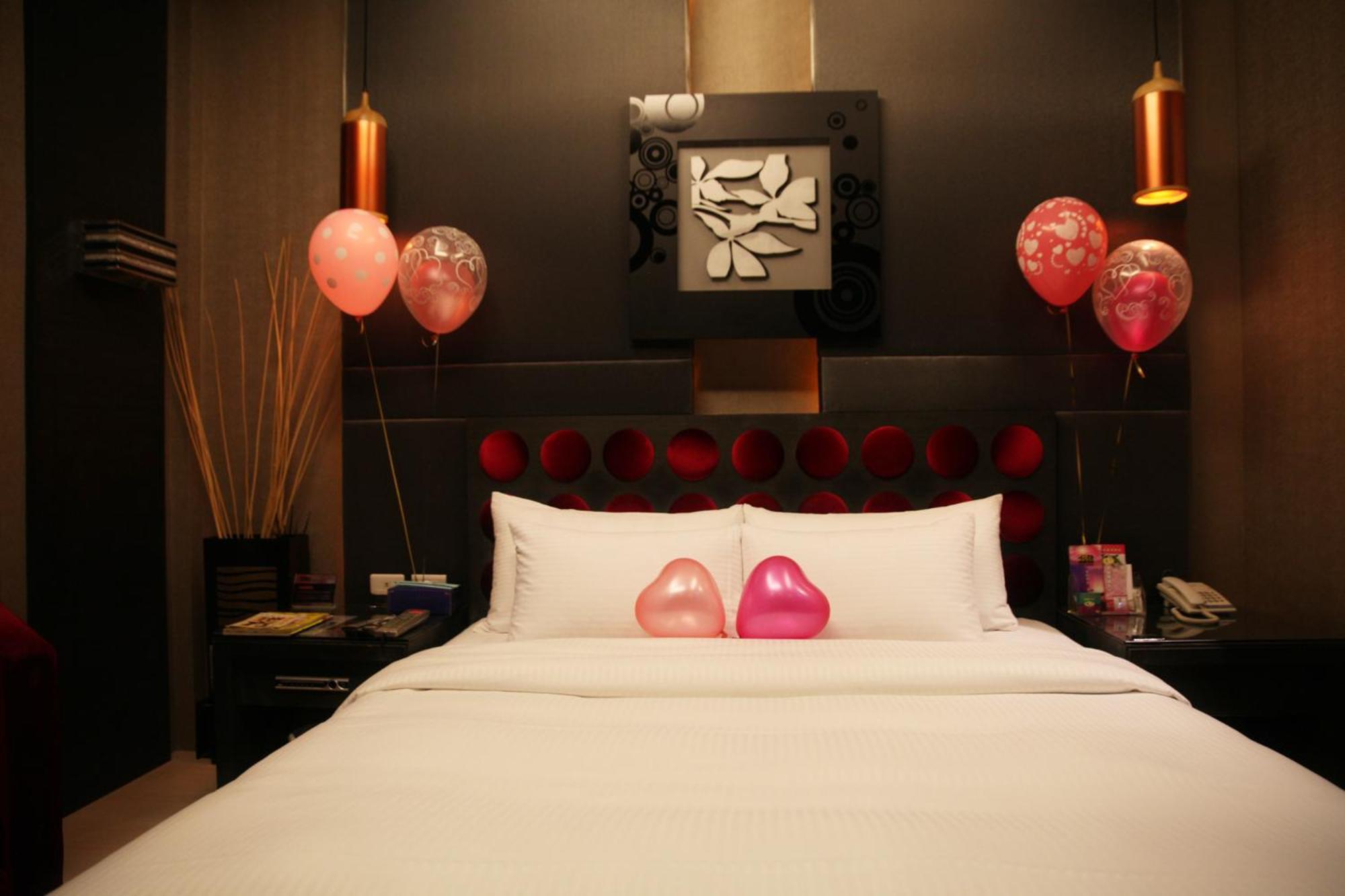 Go Shine Motel Pingtung Экстерьер фото