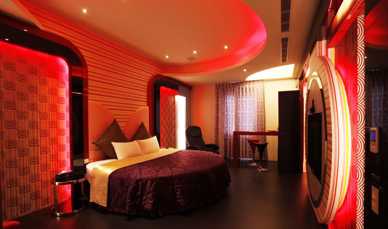 Go Shine Motel Pingtung Экстерьер фото