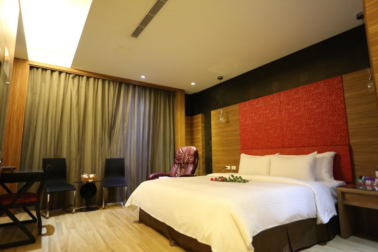 Go Shine Motel Pingtung Экстерьер фото